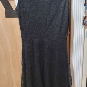 Liberty Love Black Lace Midi Dress